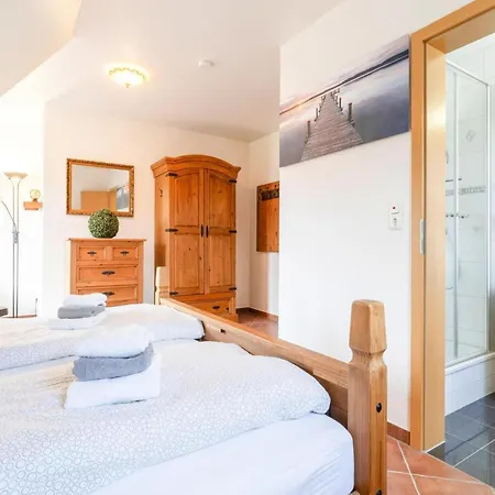 Ferienwohnung, Buesum, Cleaning Included Appartement Büsum